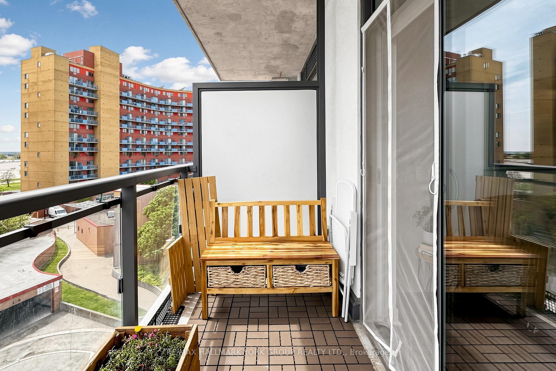 Photo 20 of Unit 612, 840 Queen's Plate Drive, Etobicoke, West Humber-Clairville — HOMEH