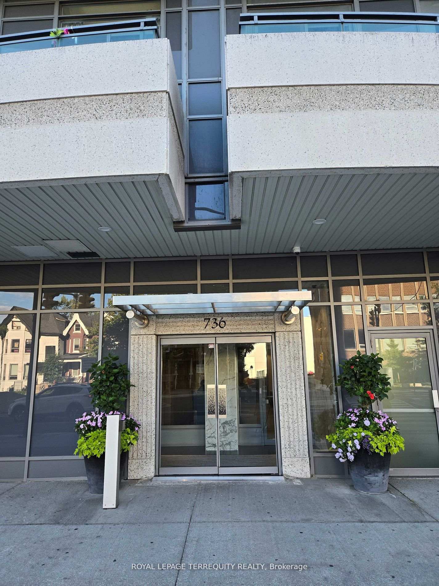 Photo 32 of Unit 1606, 736 Spadina Avenue, Toronto, University — HOMEH