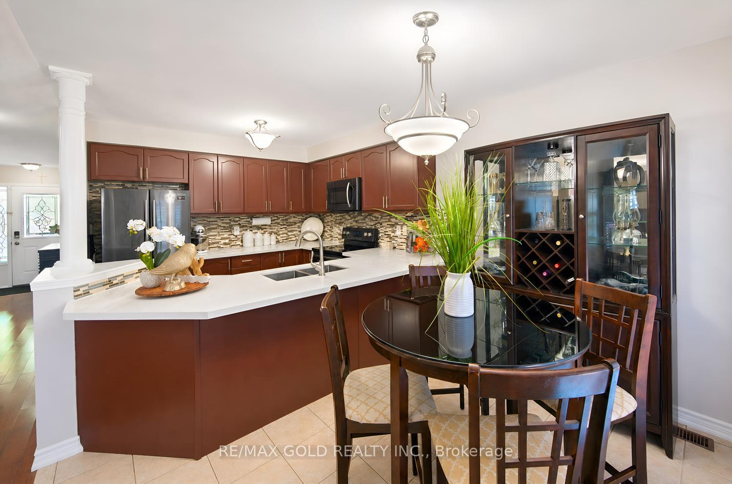 Photo 18 of 50 Gecko Court, Brampton, Sandringham-Wellington — HOMEH