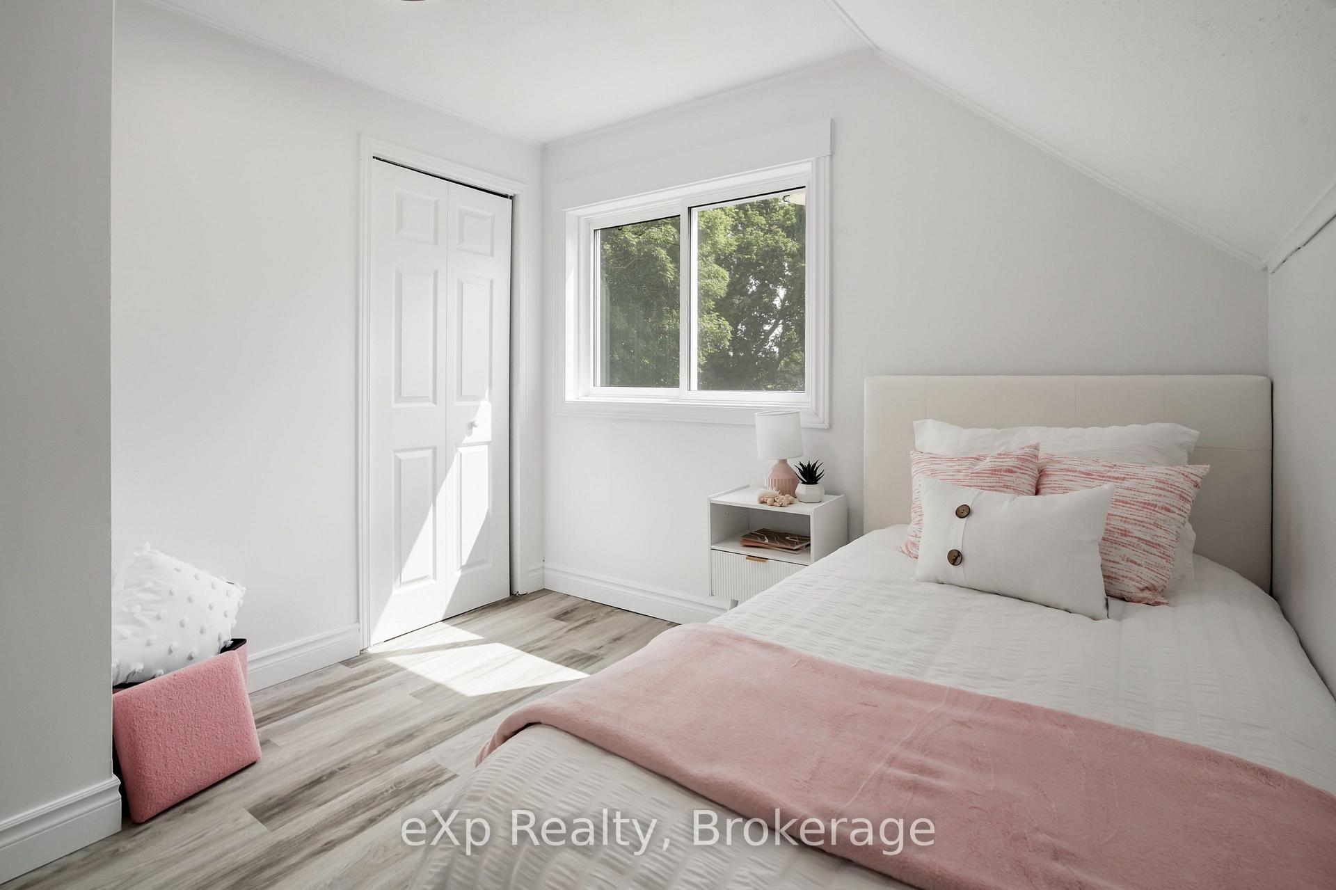 Photo 26 of 84 Victoria Boulevard, Huron East, Vanastra — HOMEH