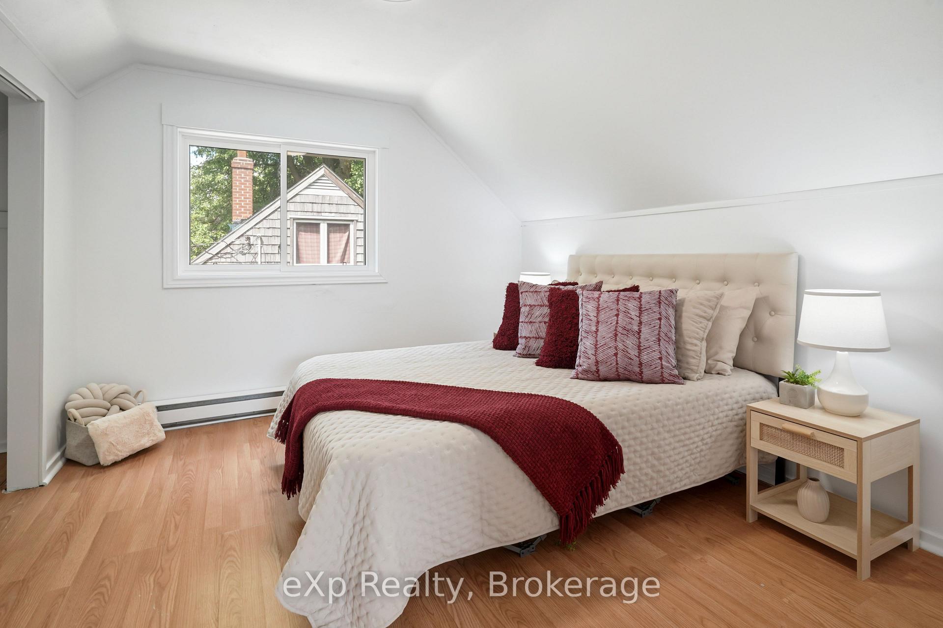 Photo 28 of 84 Victoria Boulevard, Huron East, Vanastra — HOMEH