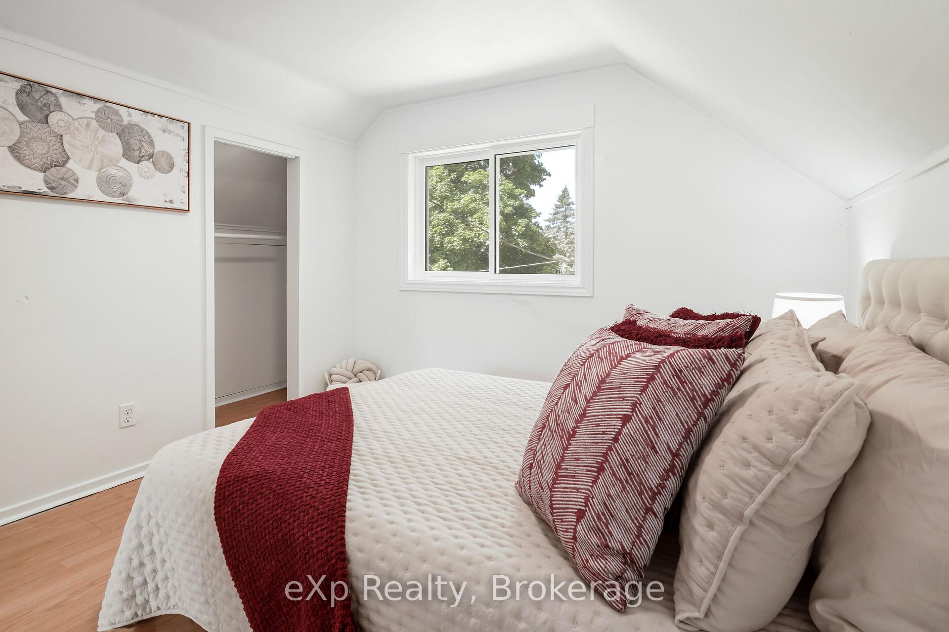 Photo 30 of 84 Victoria Boulevard, Huron East, Vanastra — HOMEH