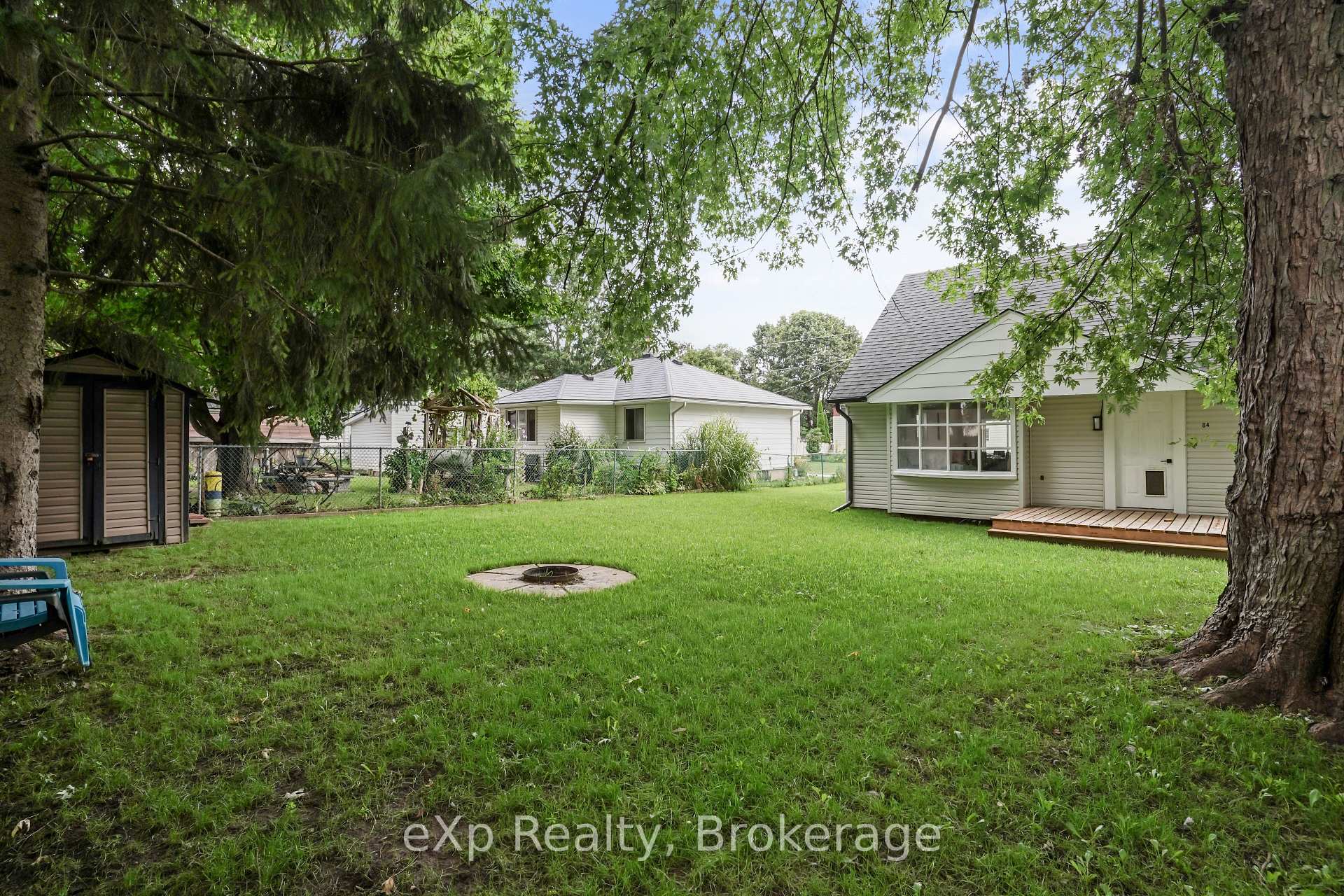 Photo 38 of 84 Victoria Boulevard, Huron East, Vanastra — HOMEH