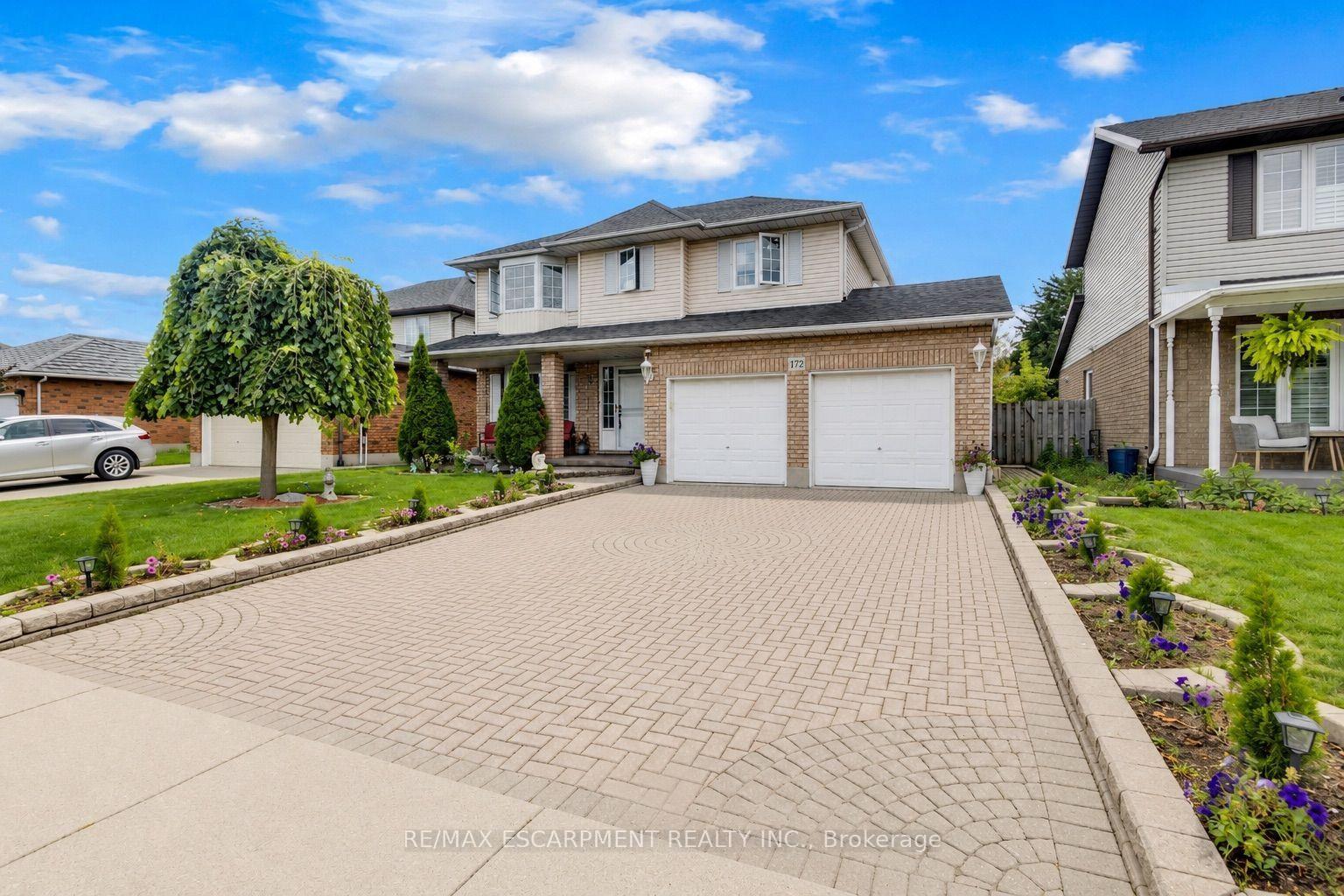 Photo 2 of 172 Alderlea Avenue, Hamilton, Mount Hope — HOMEH