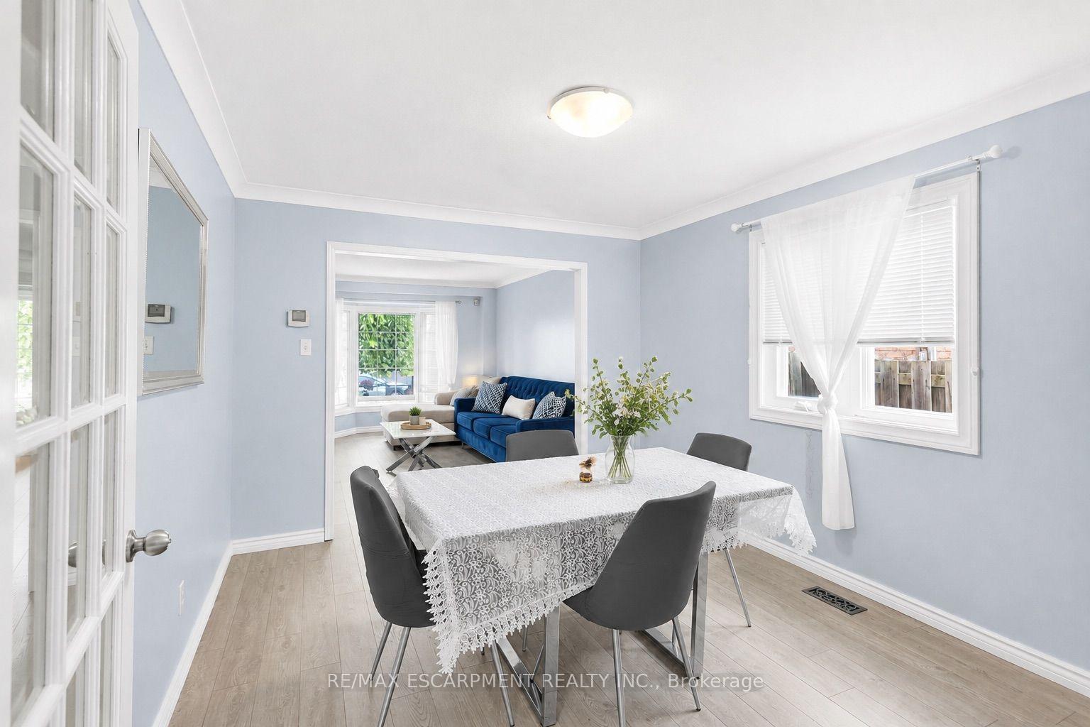 Photo 12 of 172 Alderlea Avenue, Hamilton, Mount Hope — HOMEH