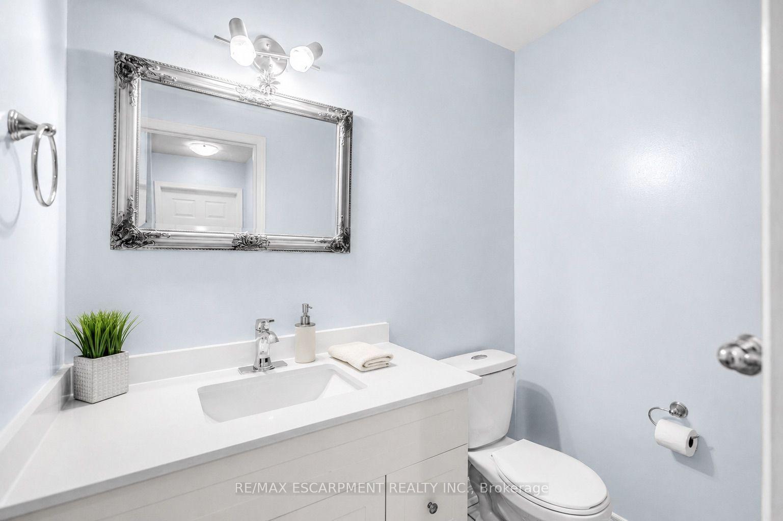 Photo 21 of 172 Alderlea Avenue, Hamilton, Mount Hope — HOMEH