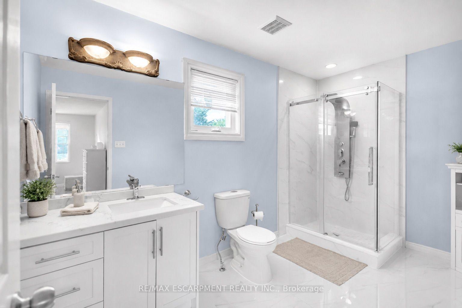 Photo 25 of 172 Alderlea Avenue, Hamilton, Mount Hope — HOMEH