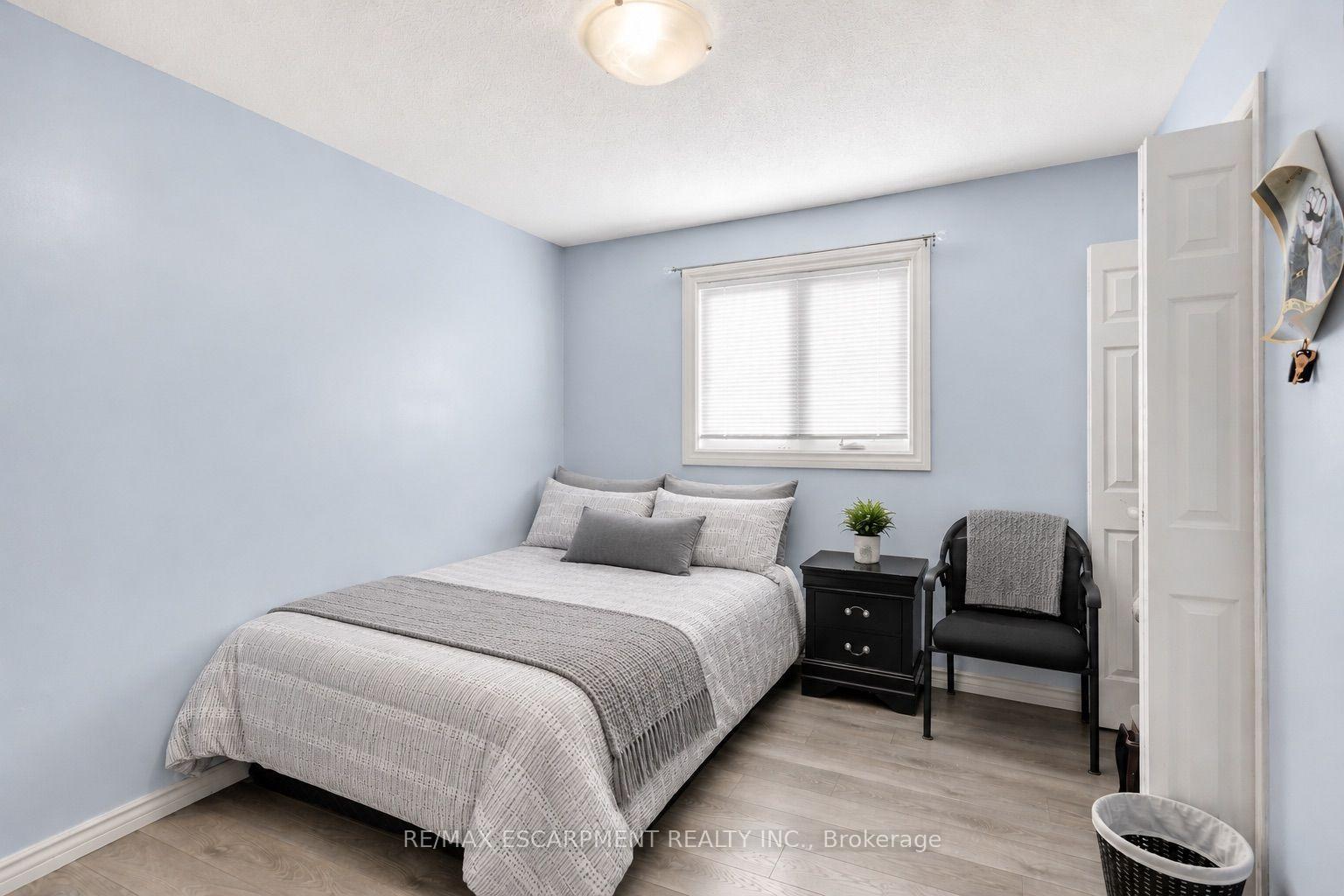 Photo 27 of 172 Alderlea Avenue, Hamilton, Mount Hope — HOMEH
