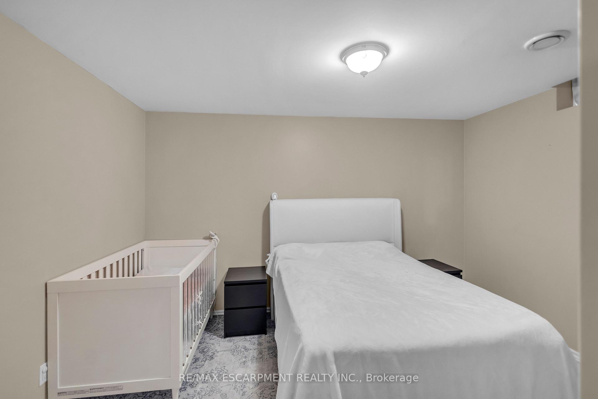 Photo 39 of 172 Alderlea Avenue, Hamilton, Mount Hope — HOMEH