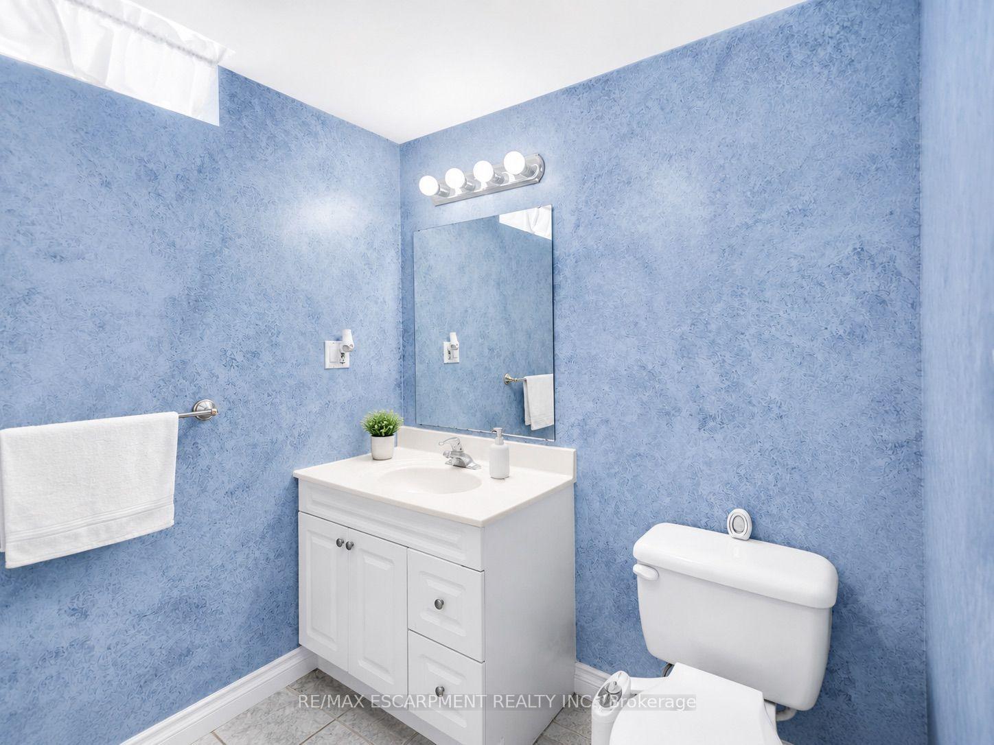 Photo 41 of 172 Alderlea Avenue, Hamilton, Mount Hope — HOMEH