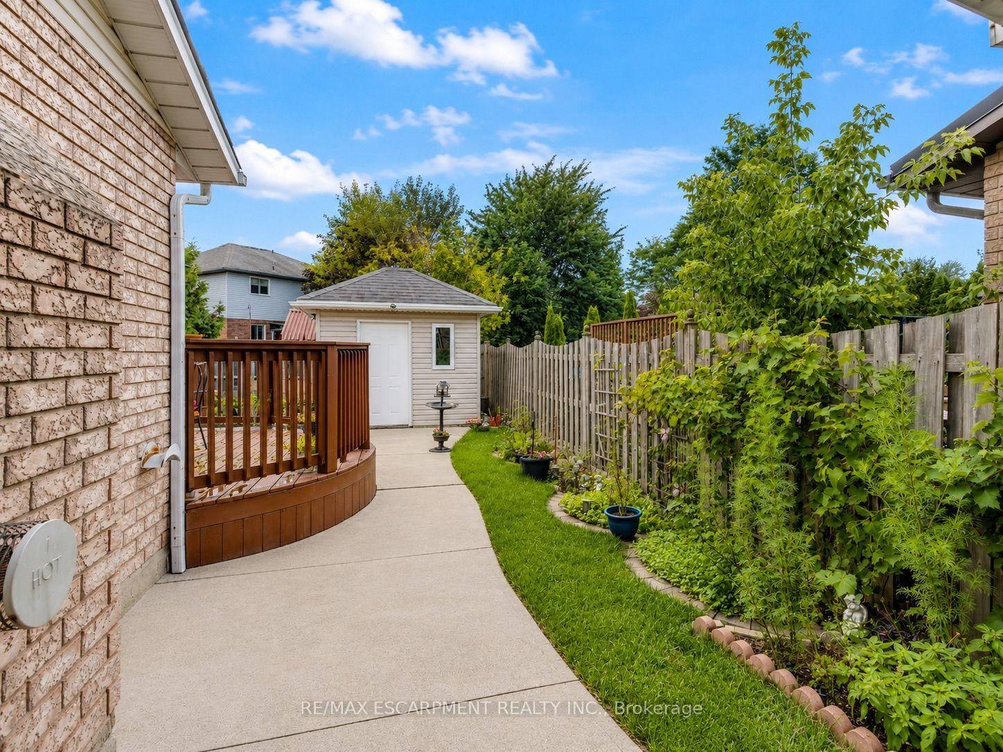 Photo 43 of 172 Alderlea Avenue, Hamilton, Mount Hope — HOMEH