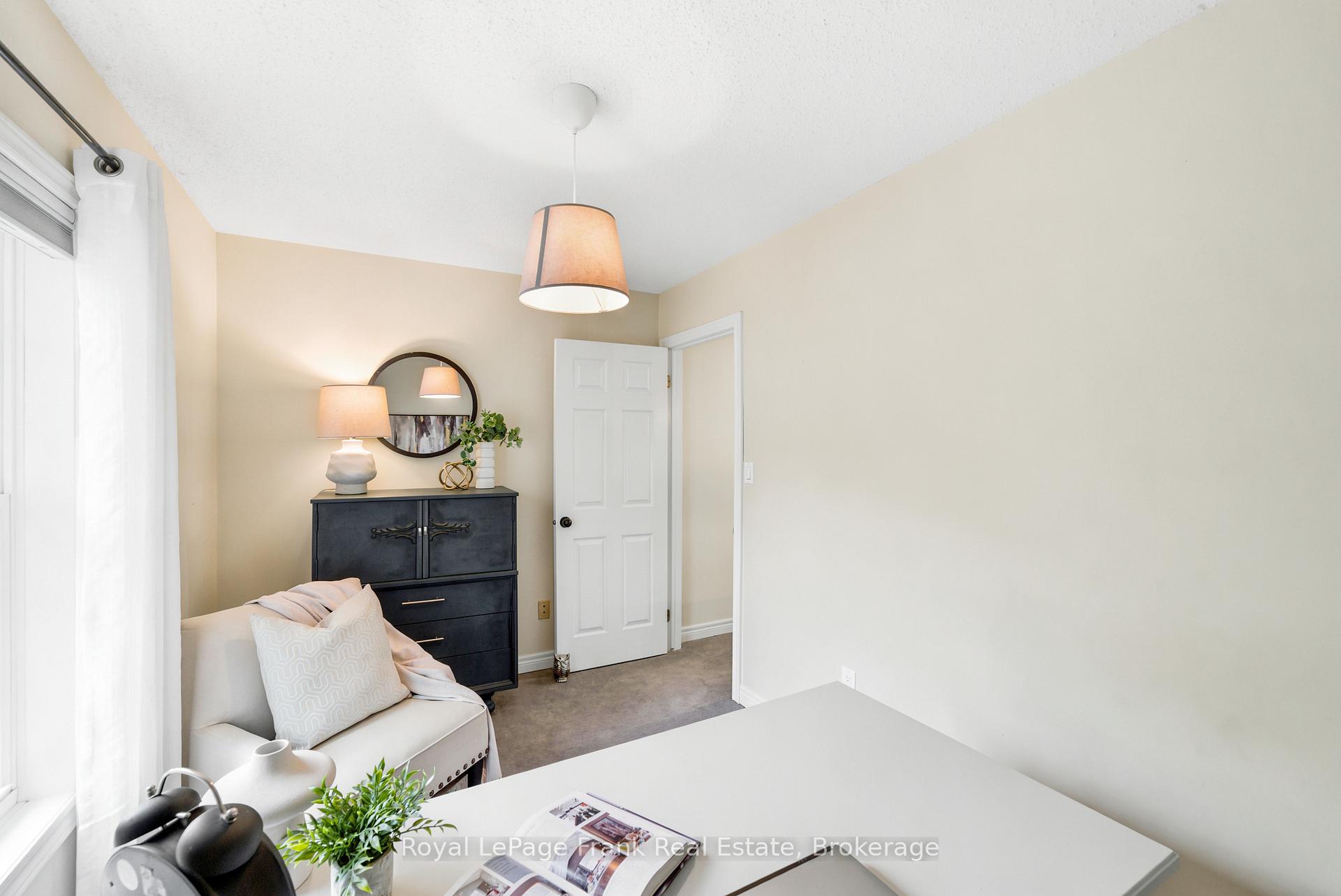 Photo 39 of 246 Cochrane Street, Scugog, Port Perry — HOMEH