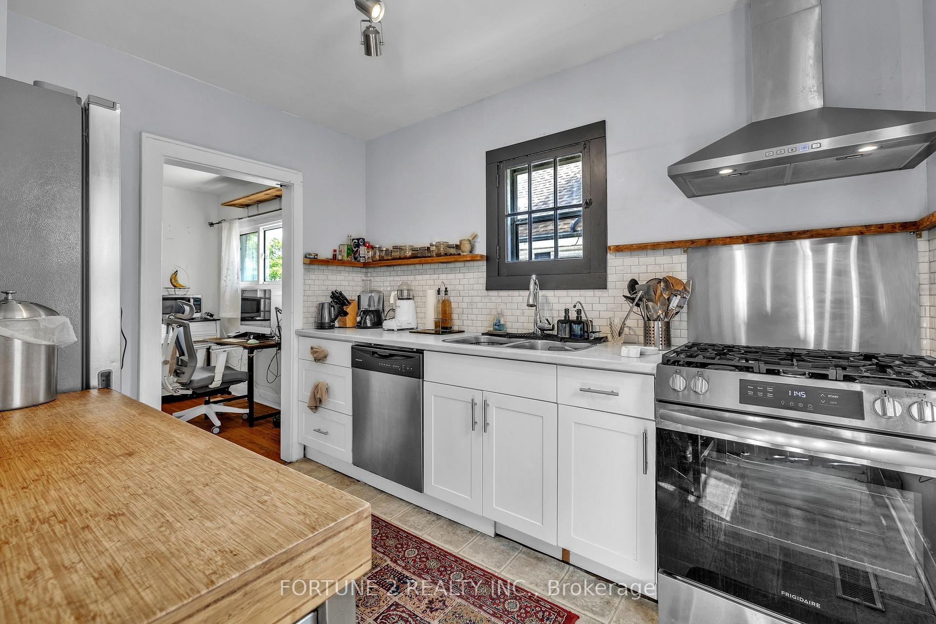 Photo 16 of 119 Alexandra Street, London, South H — HOMEH