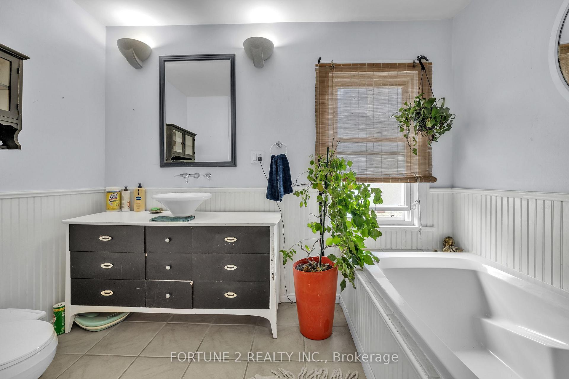 Photo 20 of 119 Alexandra Street, London, South H — HOMEH