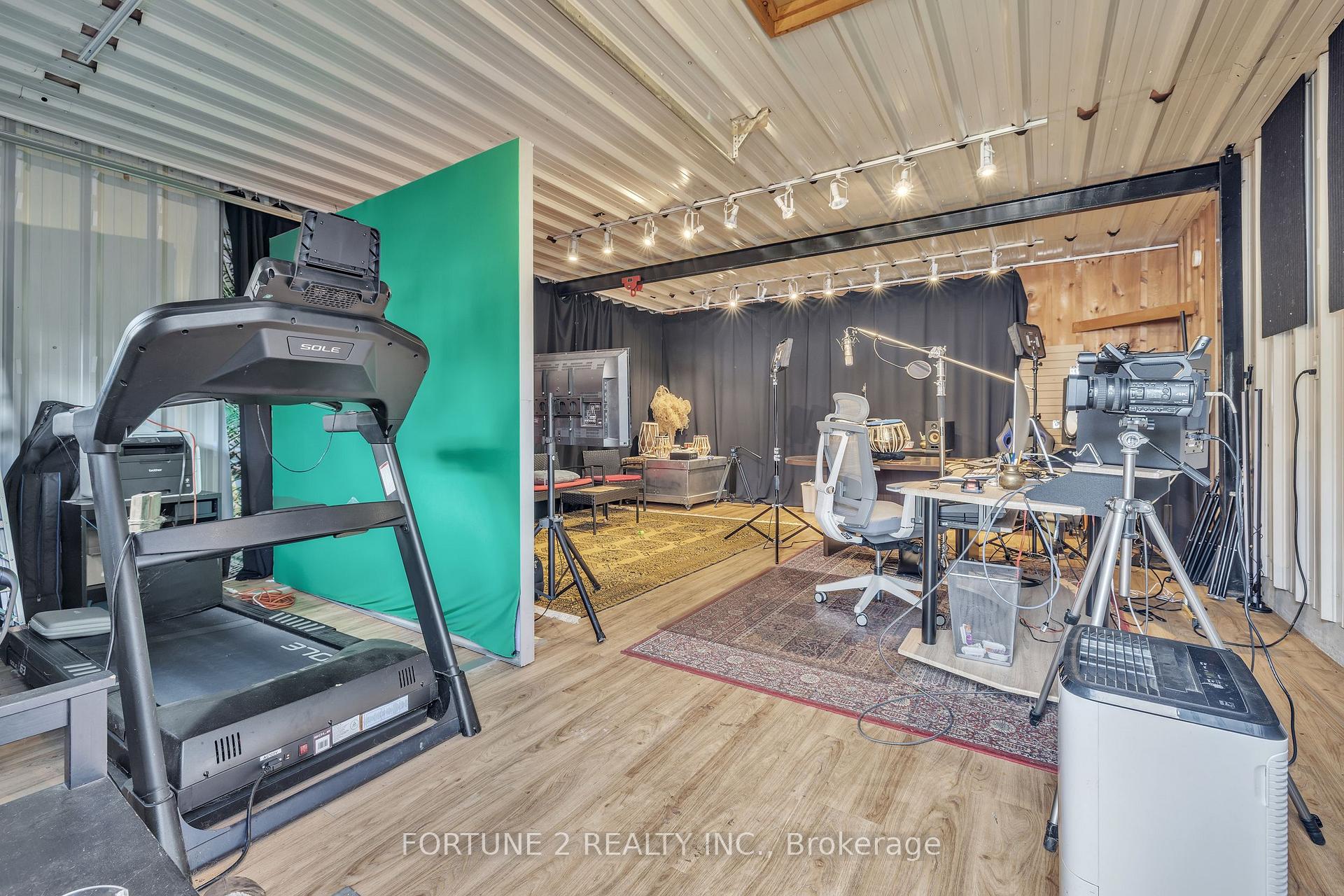 Photo 28 of 119 Alexandra Street, London, South H — HOMEH