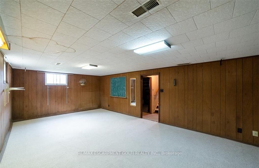 Photo 20 of 22 Kelson Avenue S, Grimsby, Grimsby West — HOMEH