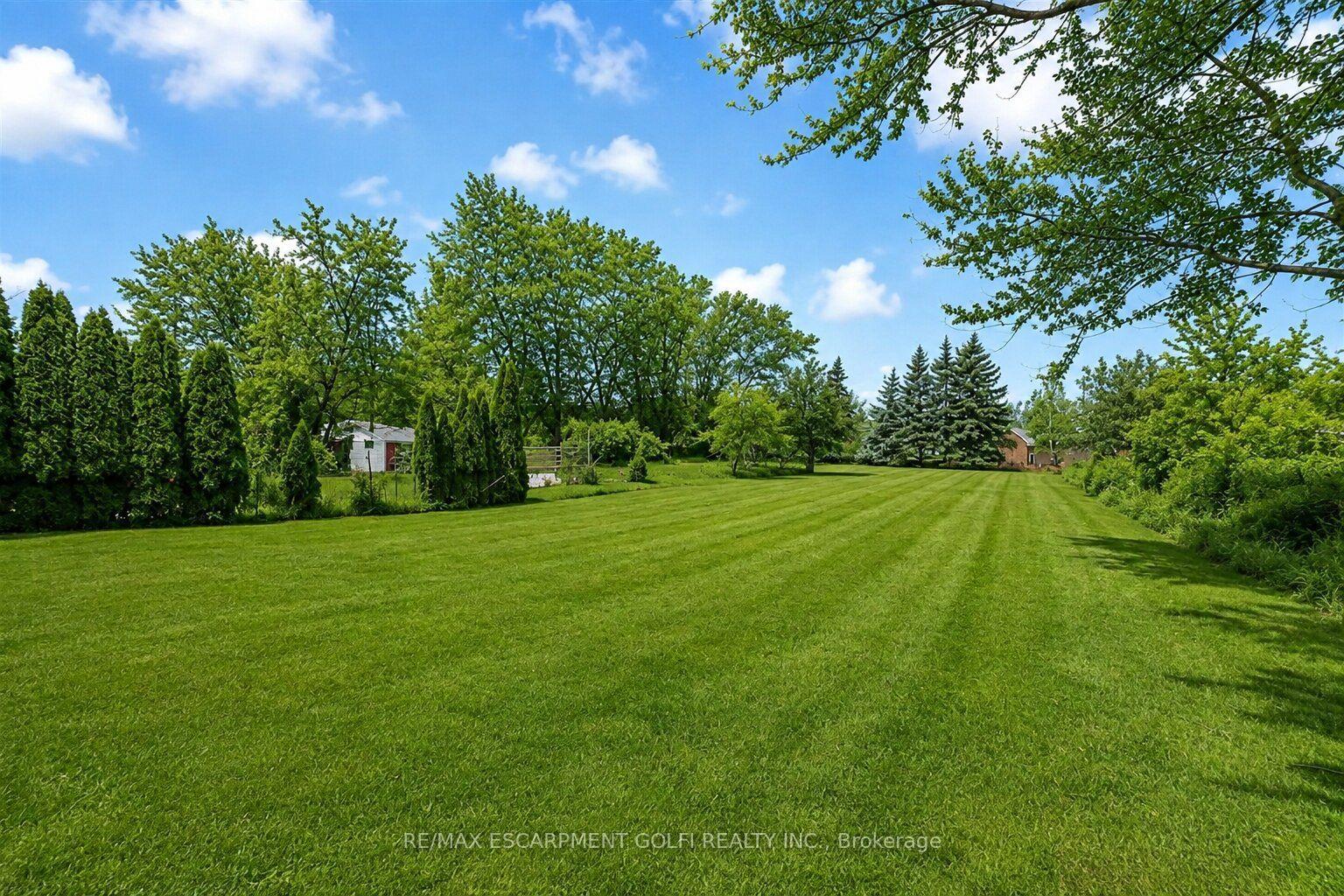 Photo 22 of 22 Kelson Avenue S, Grimsby, Grimsby West — HOMEH