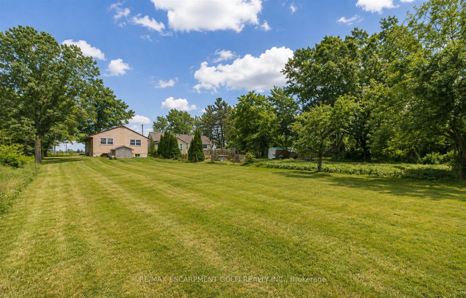 Photo 25 of 22 Kelson Avenue S, Grimsby, Grimsby West — HOMEH