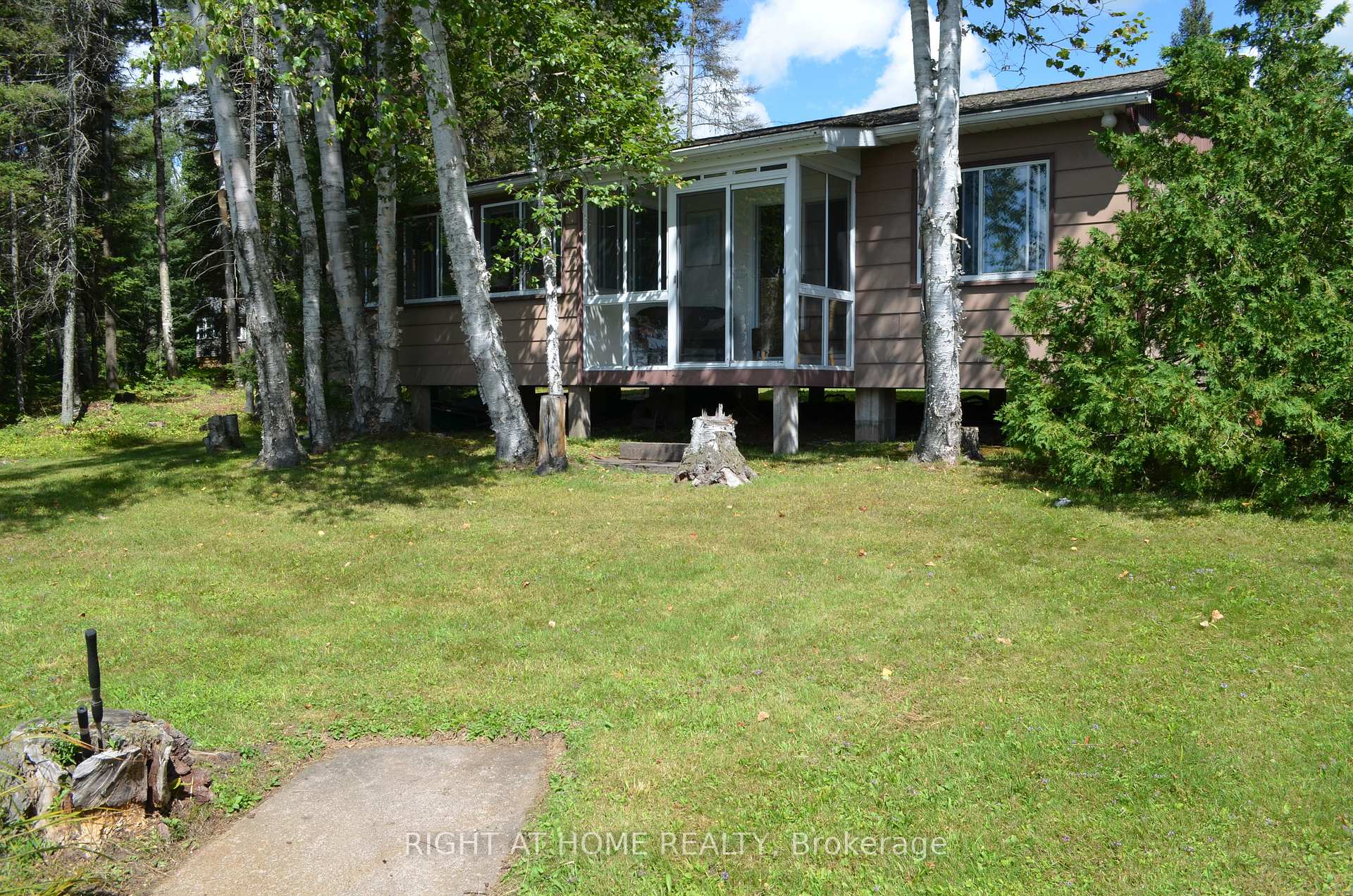 Photo 2 of 37 Willards Lane, Parry Sound Remote Area, Lount — HOMEH