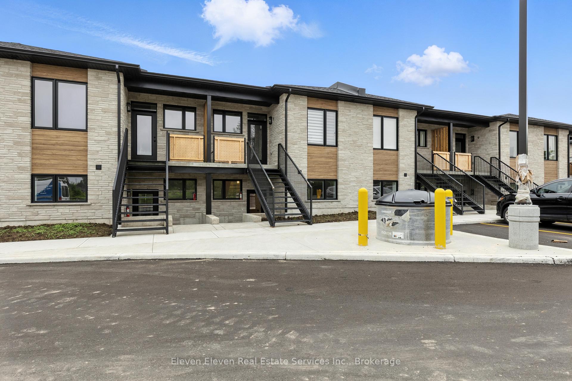 Photo of Unit 12, 440 Wellington Street E