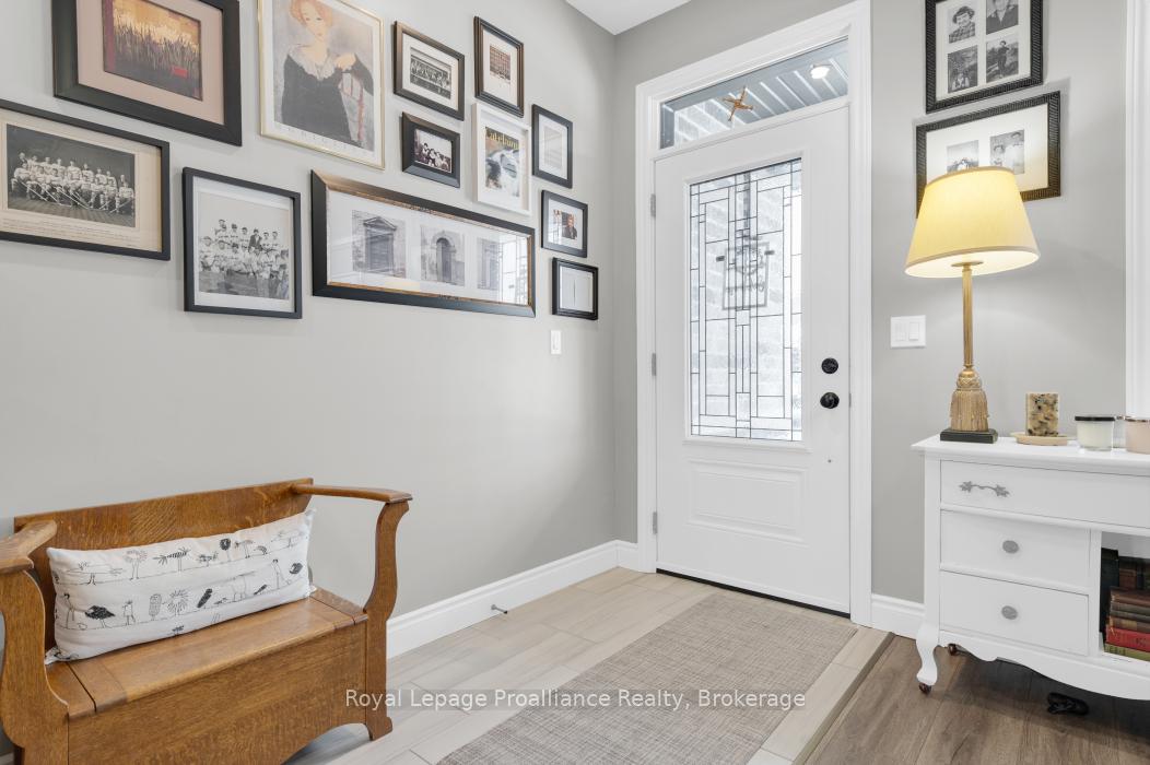 Photo 4 of 49 Redwood Drive, Belleville, Thurlow Ward — HOMEH