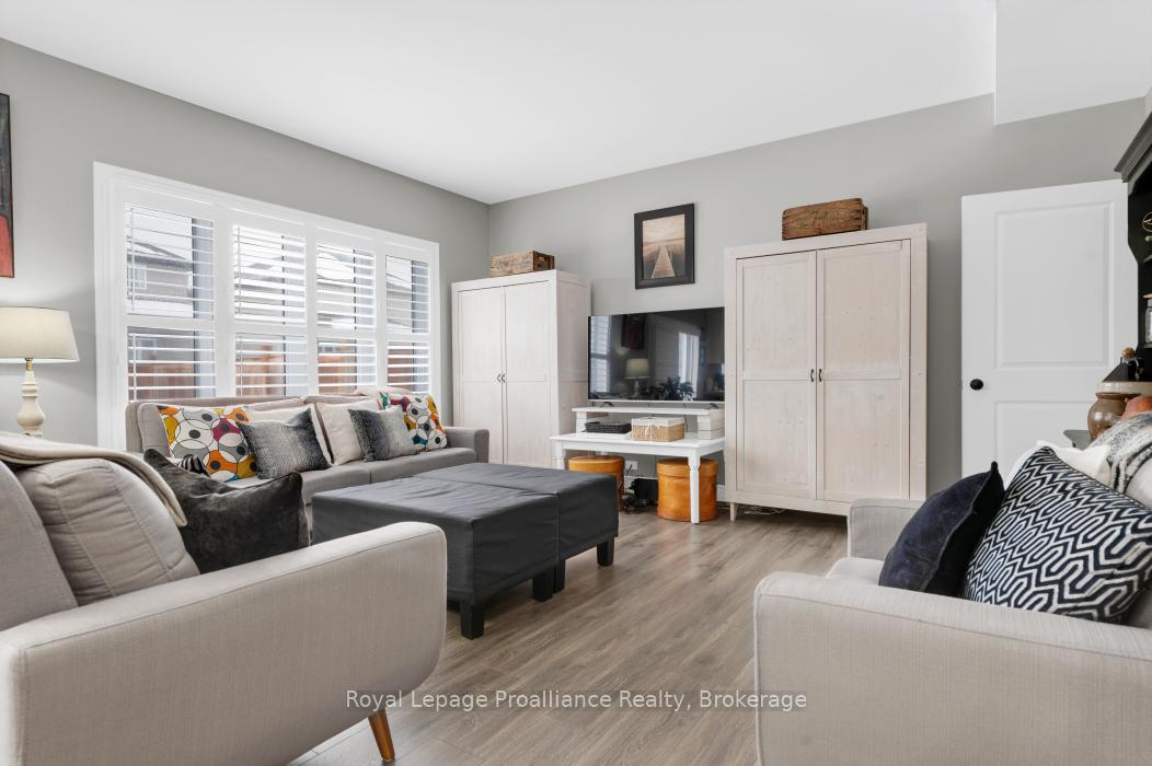 Photo 9 of 49 Redwood Drive, Belleville, Thurlow Ward — HOMEH