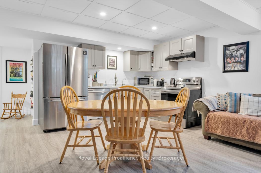 Photo 29 of 49 Redwood Drive, Belleville, Thurlow Ward — HOMEH
