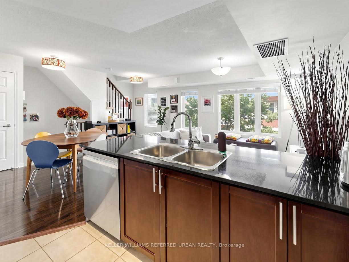 Photo 5 of Unit 213, 20 Foundry Avenue N, Toronto, Dovercourt-Wallace Emerson-Junction — HOMEH