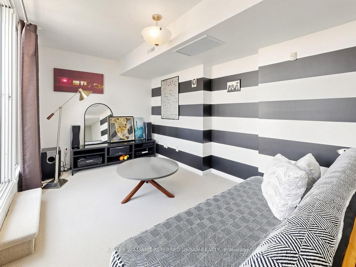 Photo 15 of Unit 213, 20 Foundry Avenue N, Toronto, Dovercourt-Wallace Emerson-Junction — HOMEH