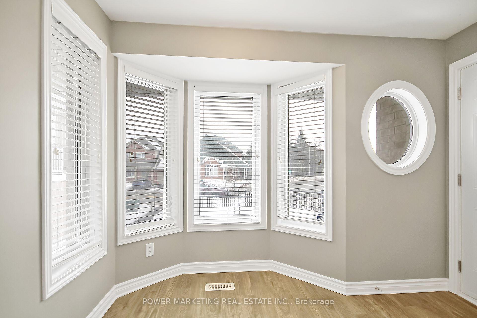Photo 12 of 45 Waterbridge Drive, Ottawa, Barrhaven East — HOMEH