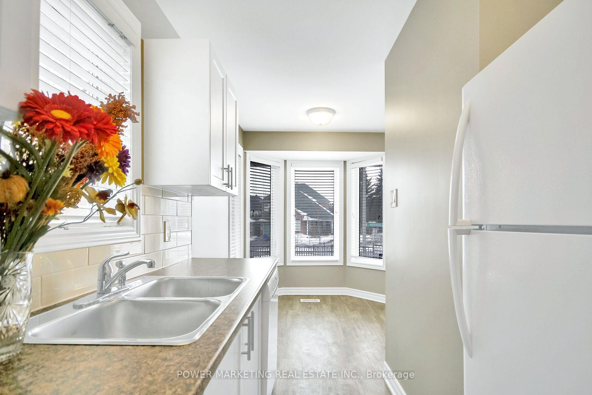 Photo 13 of 45 Waterbridge Drive, Ottawa, Barrhaven East — HOMEH