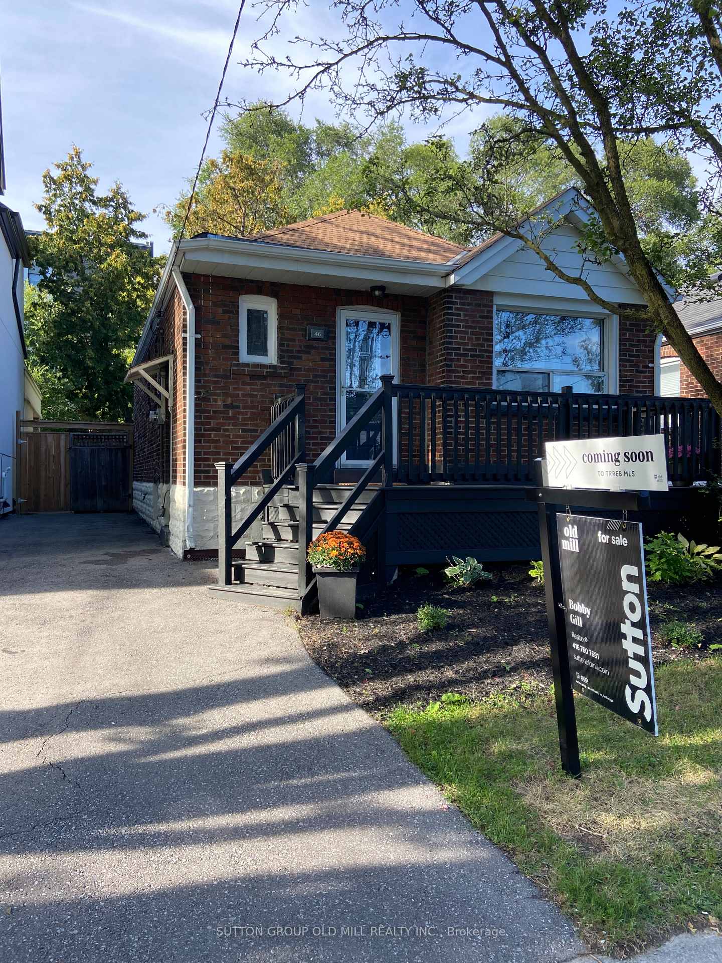 Photo 3 of 46 Richard Avenue, Toronto, Greenwood-Coxwell — HOMEH