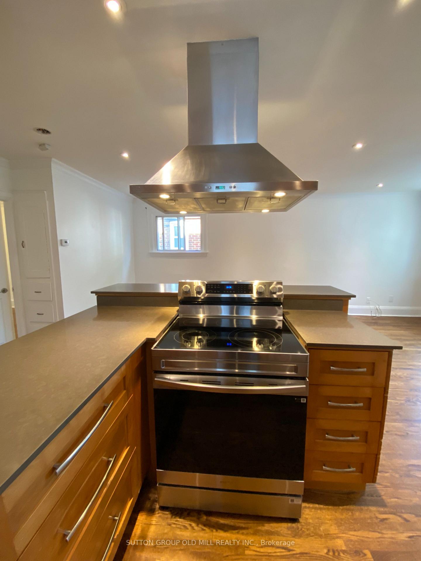 Photo 11 of 46 Richard Avenue, Toronto, Greenwood-Coxwell — HOMEH