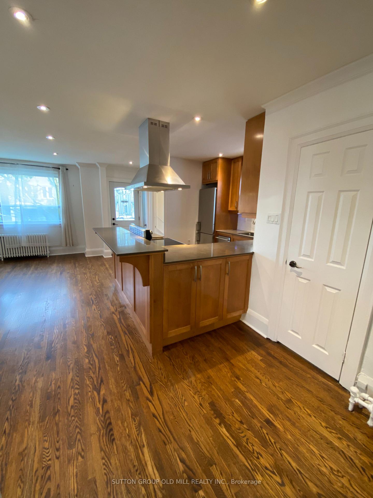 Photo 12 of 46 Richard Avenue, Toronto, Greenwood-Coxwell — HOMEH
