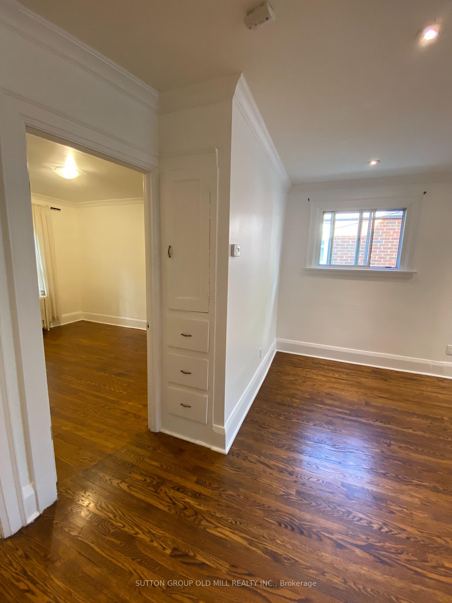 Photo 14 of 46 Richard Avenue, Toronto, Greenwood-Coxwell — HOMEH