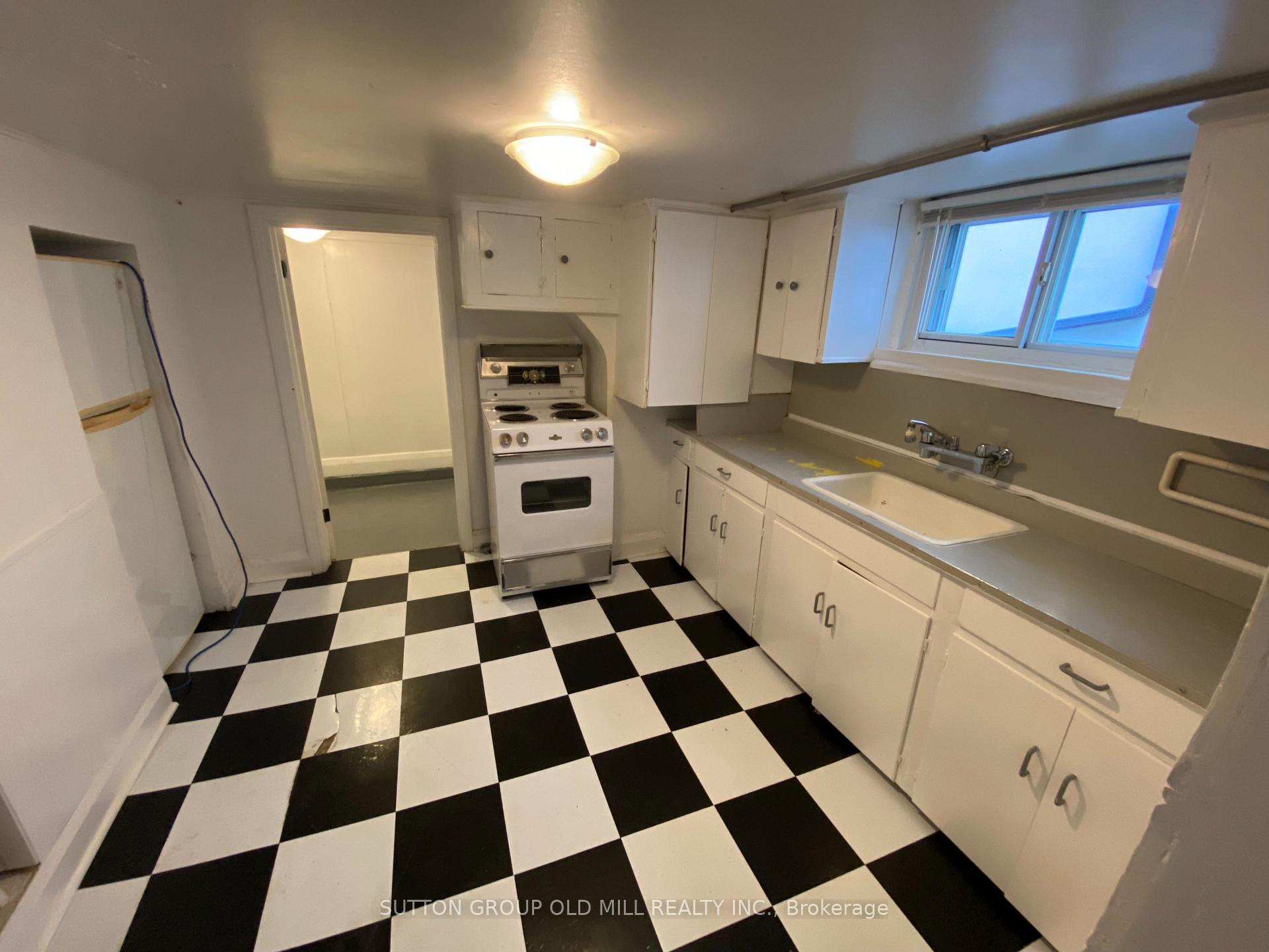 Photo 33 of 46 Richard Avenue, Toronto, Greenwood-Coxwell — HOMEH