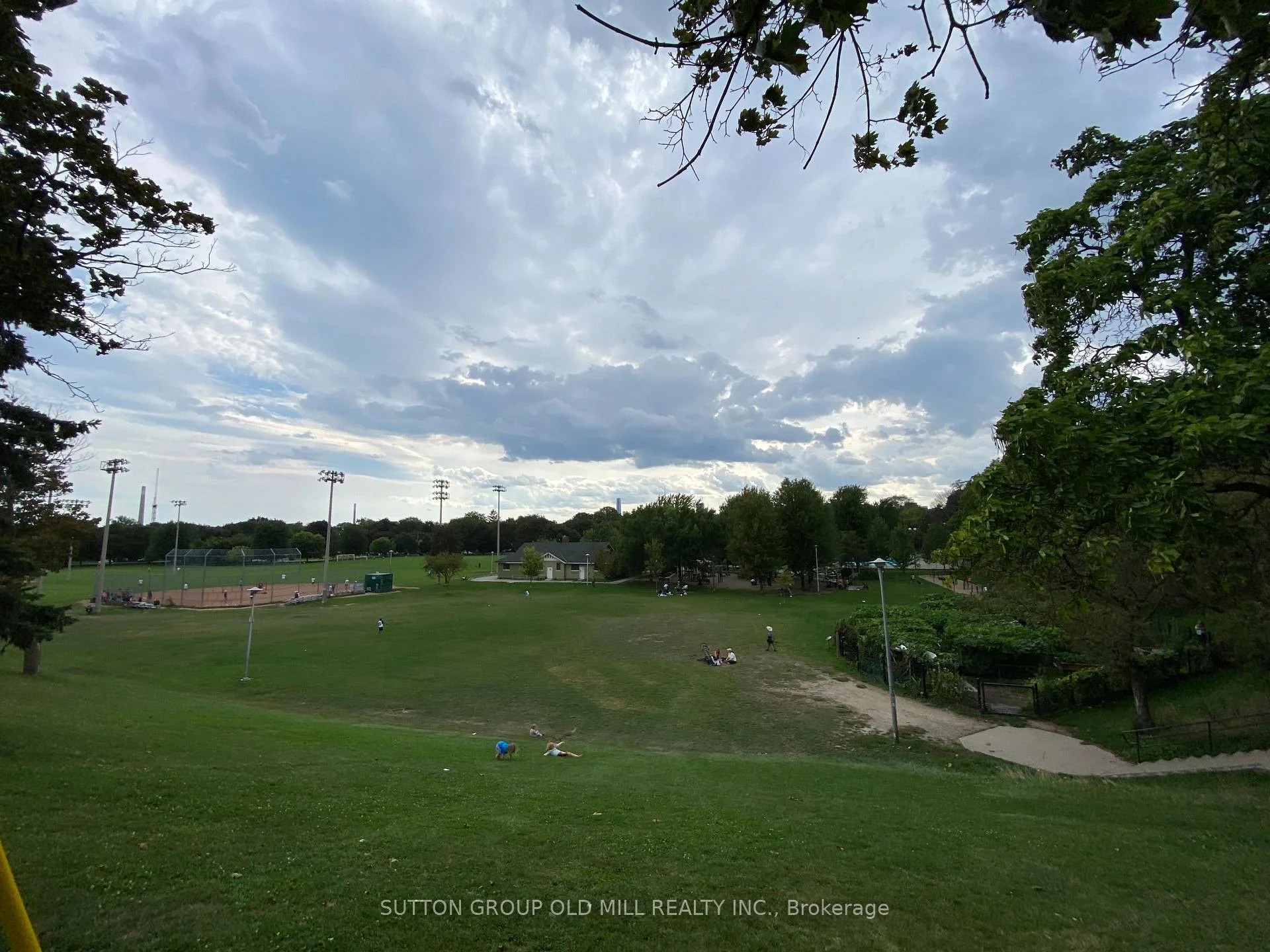 Photo 46 of 46 Richard Avenue, Toronto, Greenwood-Coxwell — HOMEH