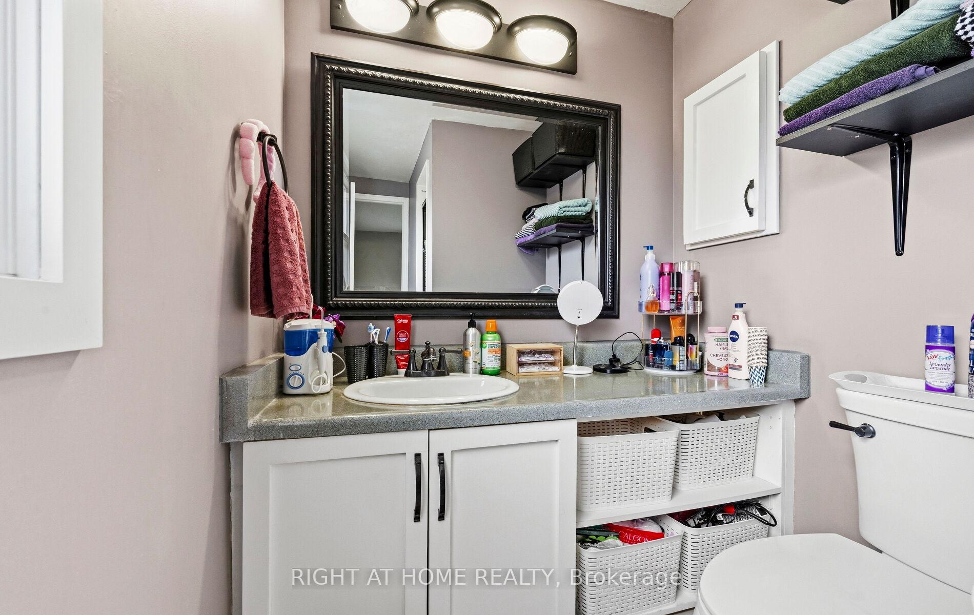 Photo 25 of 72 Brydon Crescent, Brampton, Northwood Park — HOMEH