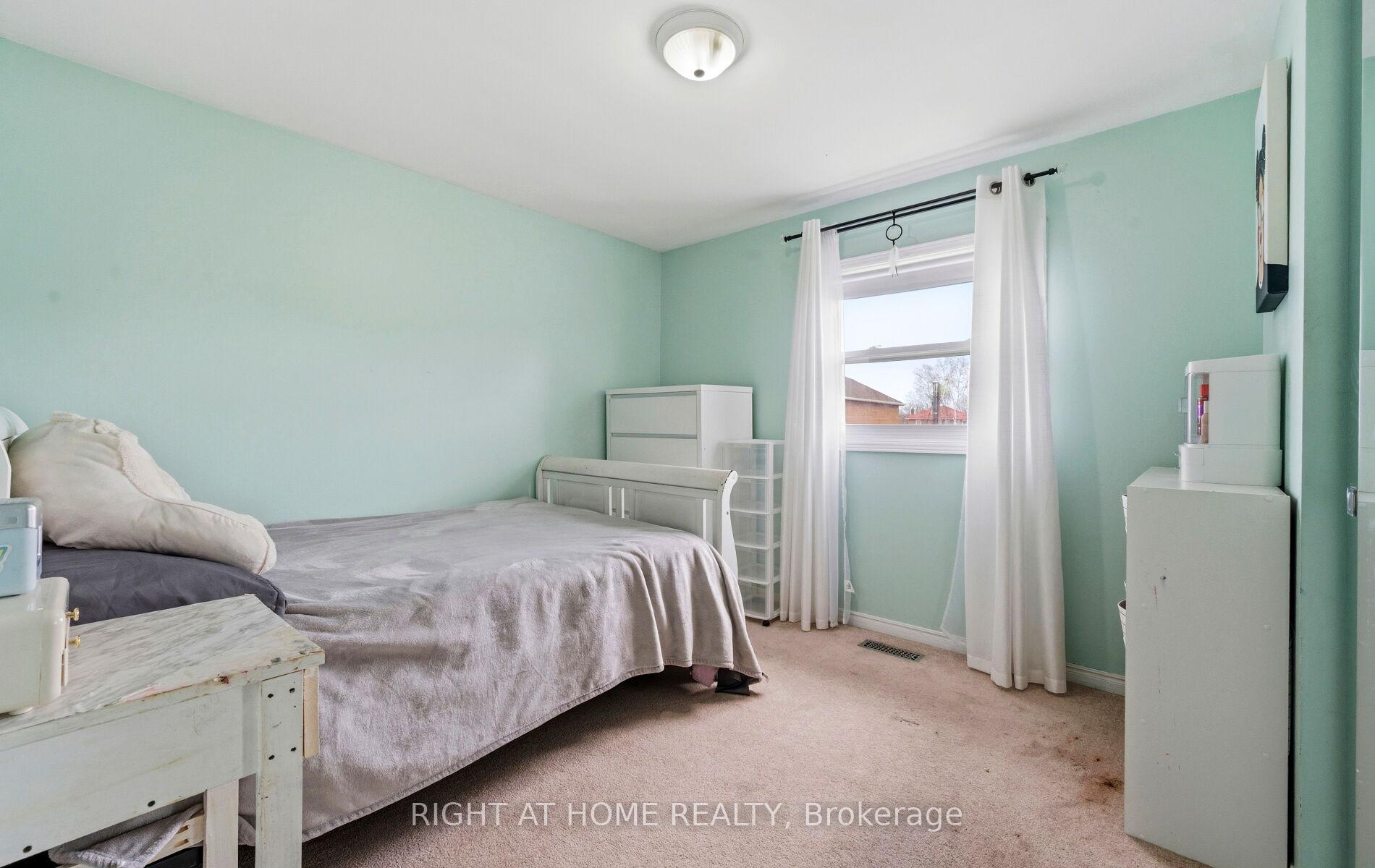 Photo 27 of 72 Brydon Crescent, Brampton, Northwood Park — HOMEH
