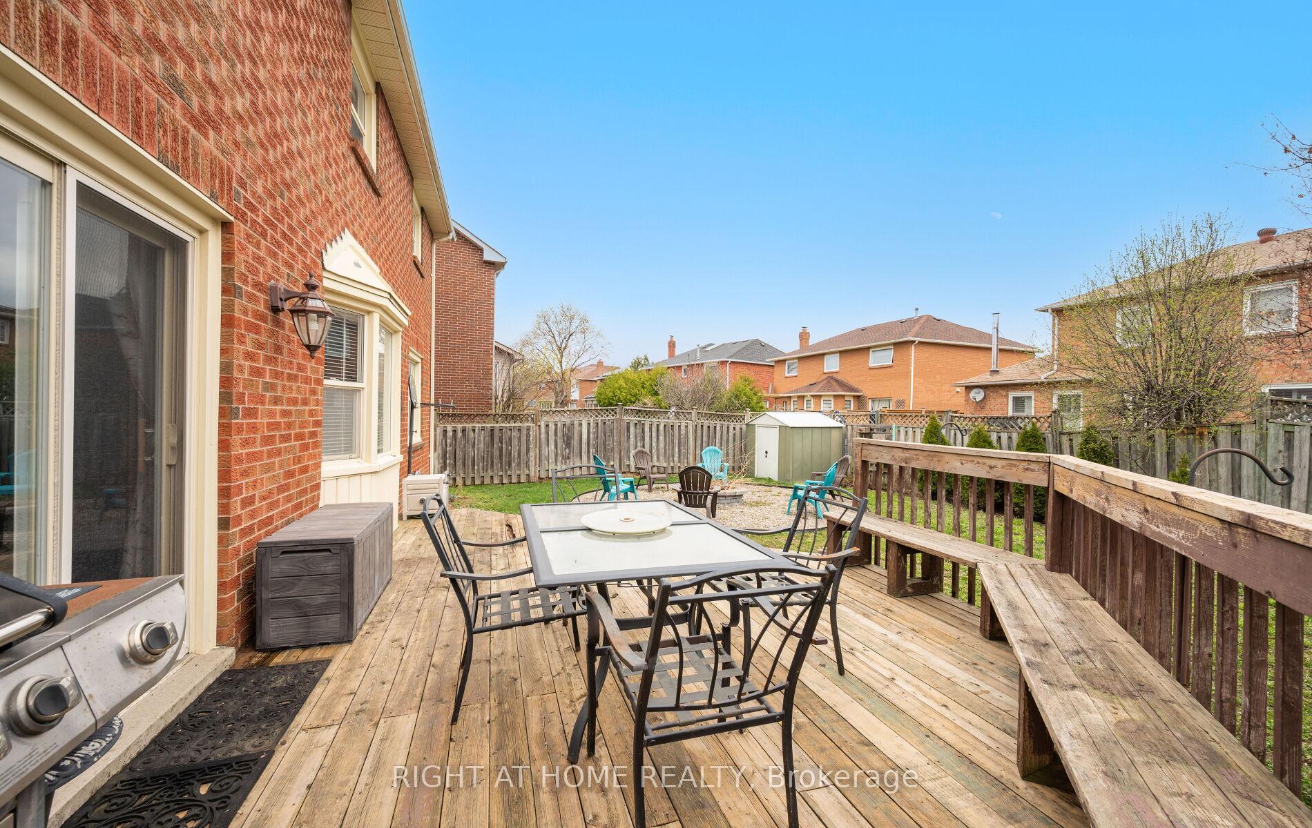 Photo 30 of 72 Brydon Crescent, Brampton, Northwood Park — HOMEH