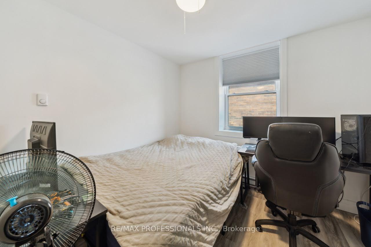 Photo 9 of Unit 2, 14 Manitoba Street, Bracebridge — HOMEH