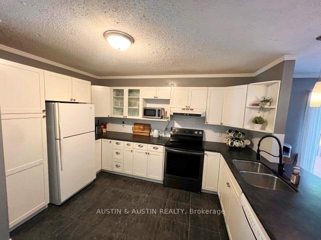 Photo 3 of 31 Mario Milanese Place, Dryden, Milestone — HOMEH