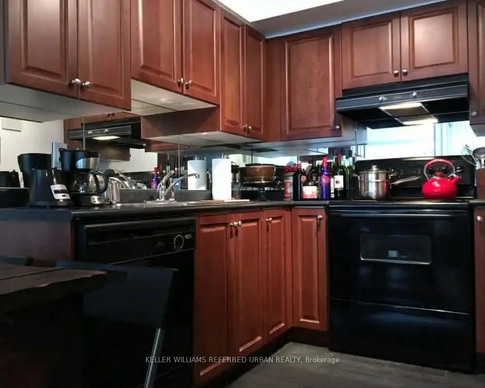 Photo 4 of Unit 304, 230 King Street E, Toronto, Moss Park — HOMEH