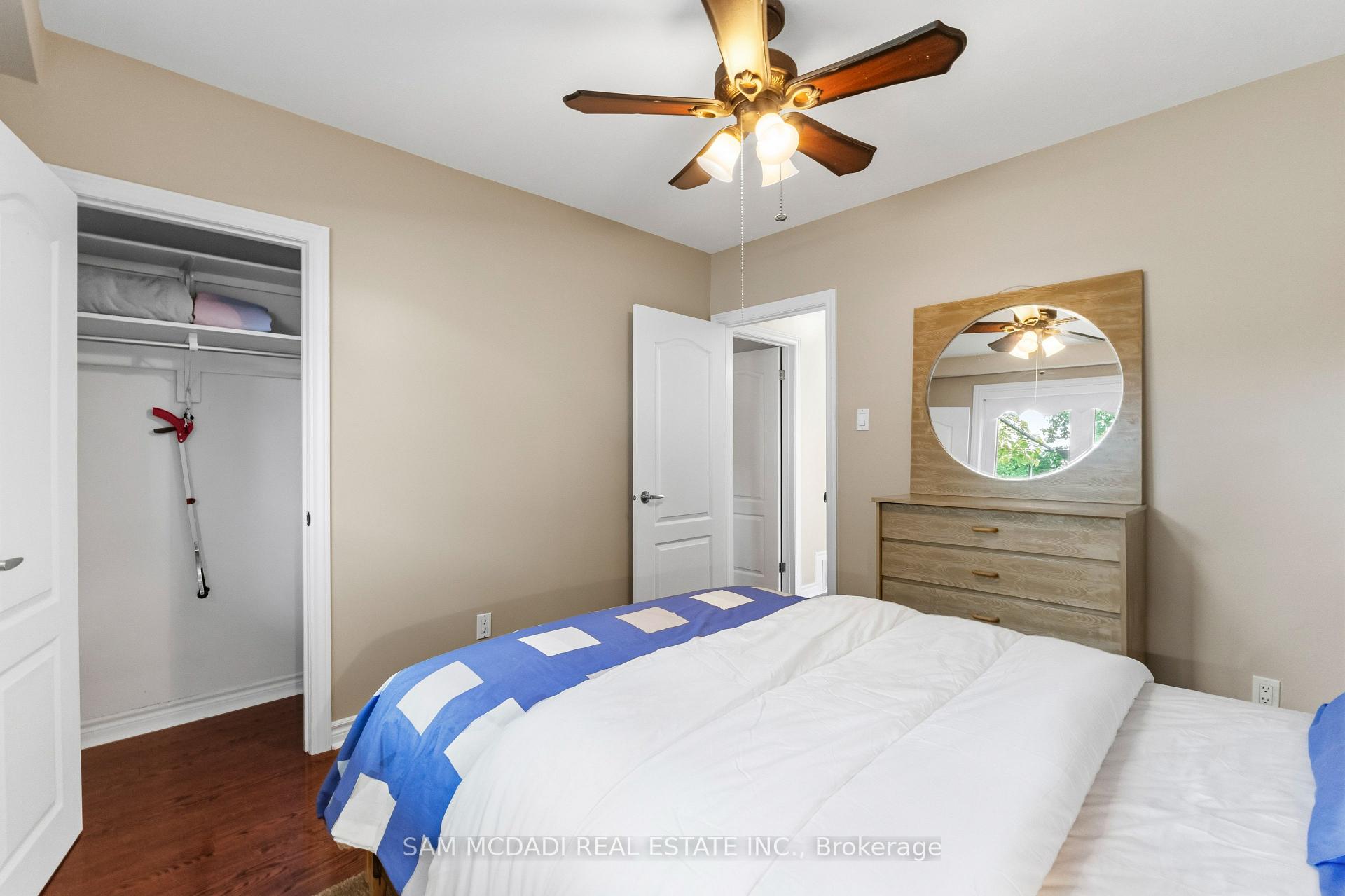 Photo 40 of 248 Wellesworth Drive, Etobicoke, Eringate-Centennial-West Deane — HOMEH