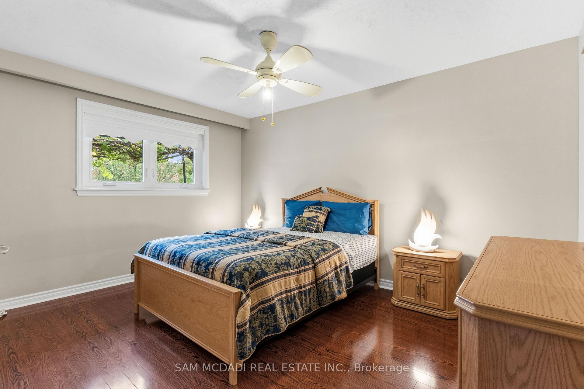 Photo 44 of 248 Wellesworth Drive, Etobicoke, Eringate-Centennial-West Deane — HOMEH