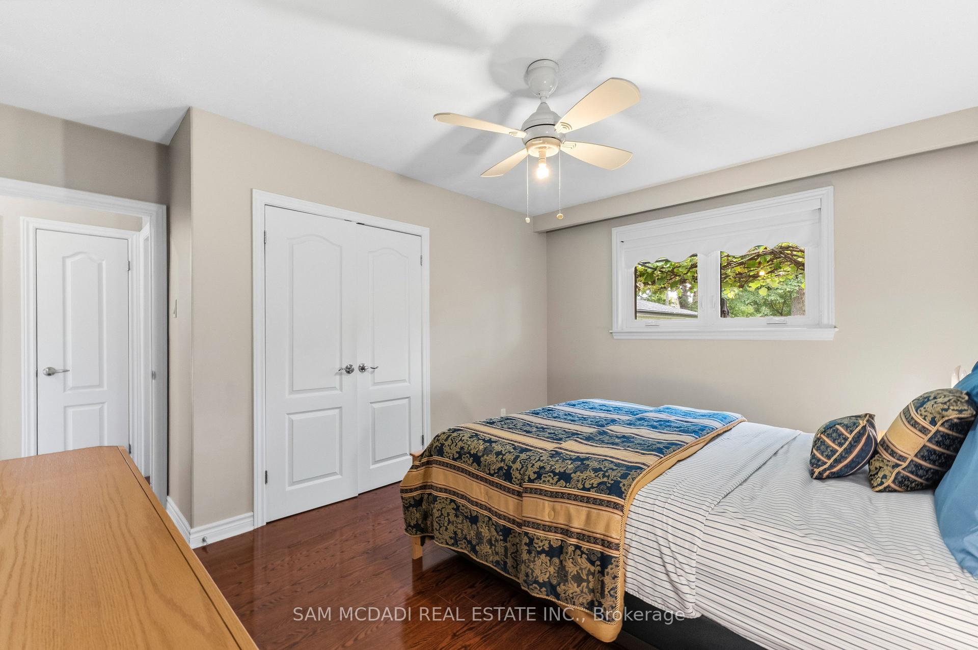Photo 45 of 248 Wellesworth Drive, Etobicoke, Eringate-Centennial-West Deane — HOMEH