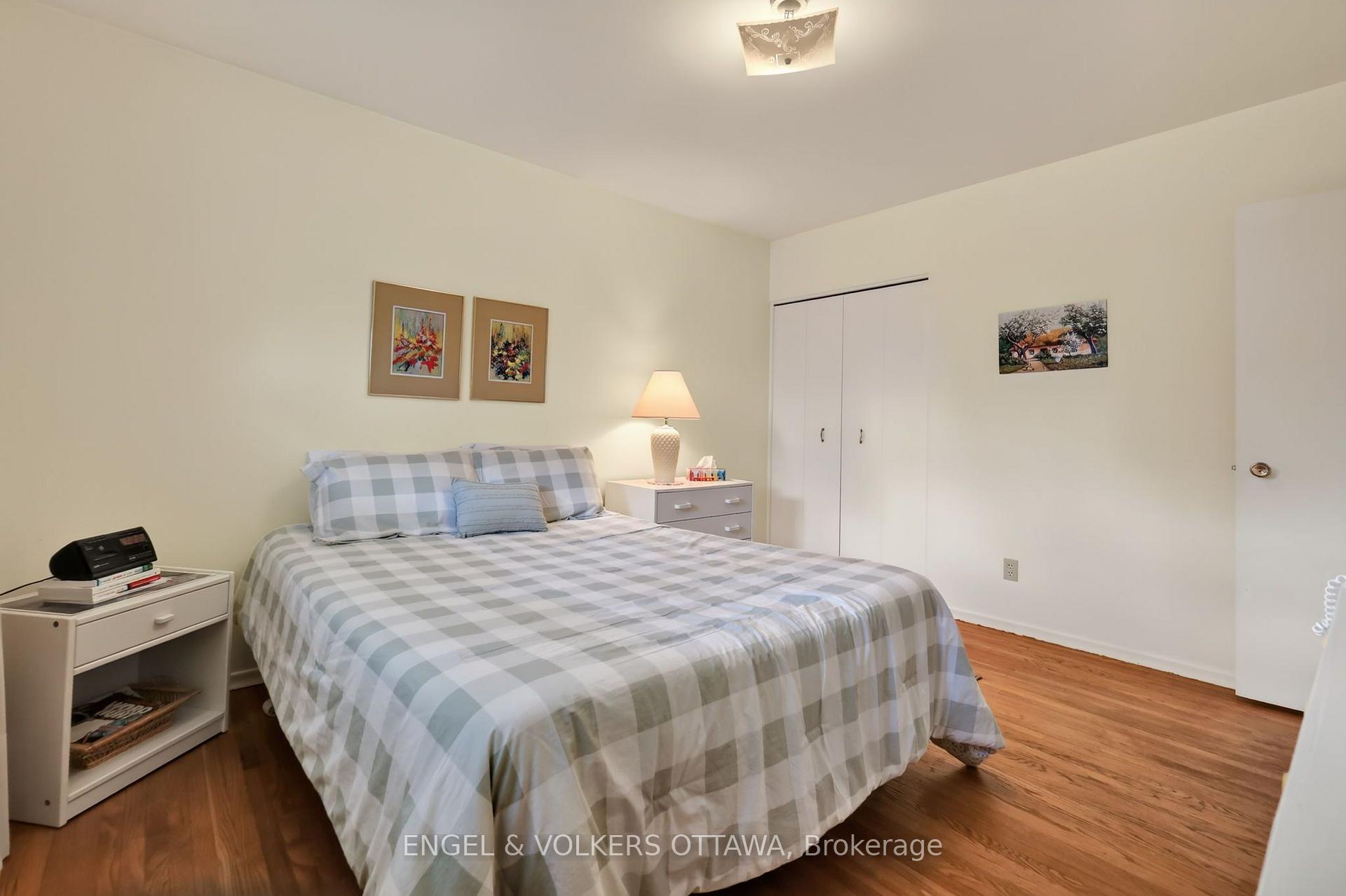 Photo 14 of 1994 Connecticut Avenue, Ottawa, Guildwood Estates - Urbandale Acres — HOMEH