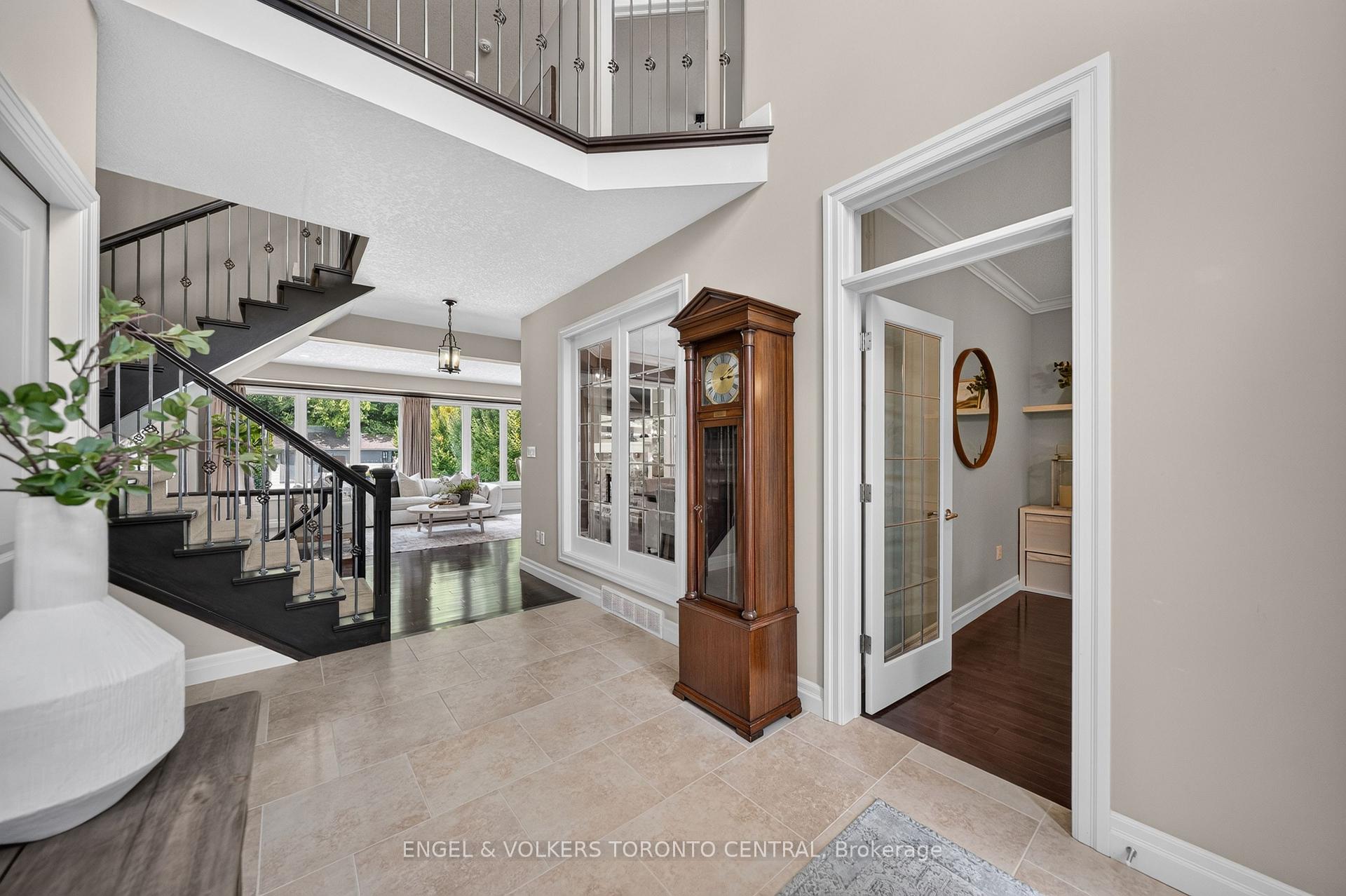 Photo 4 of 640 Chesapeake Drive, Waterloo, Eastbridge — HOMEH