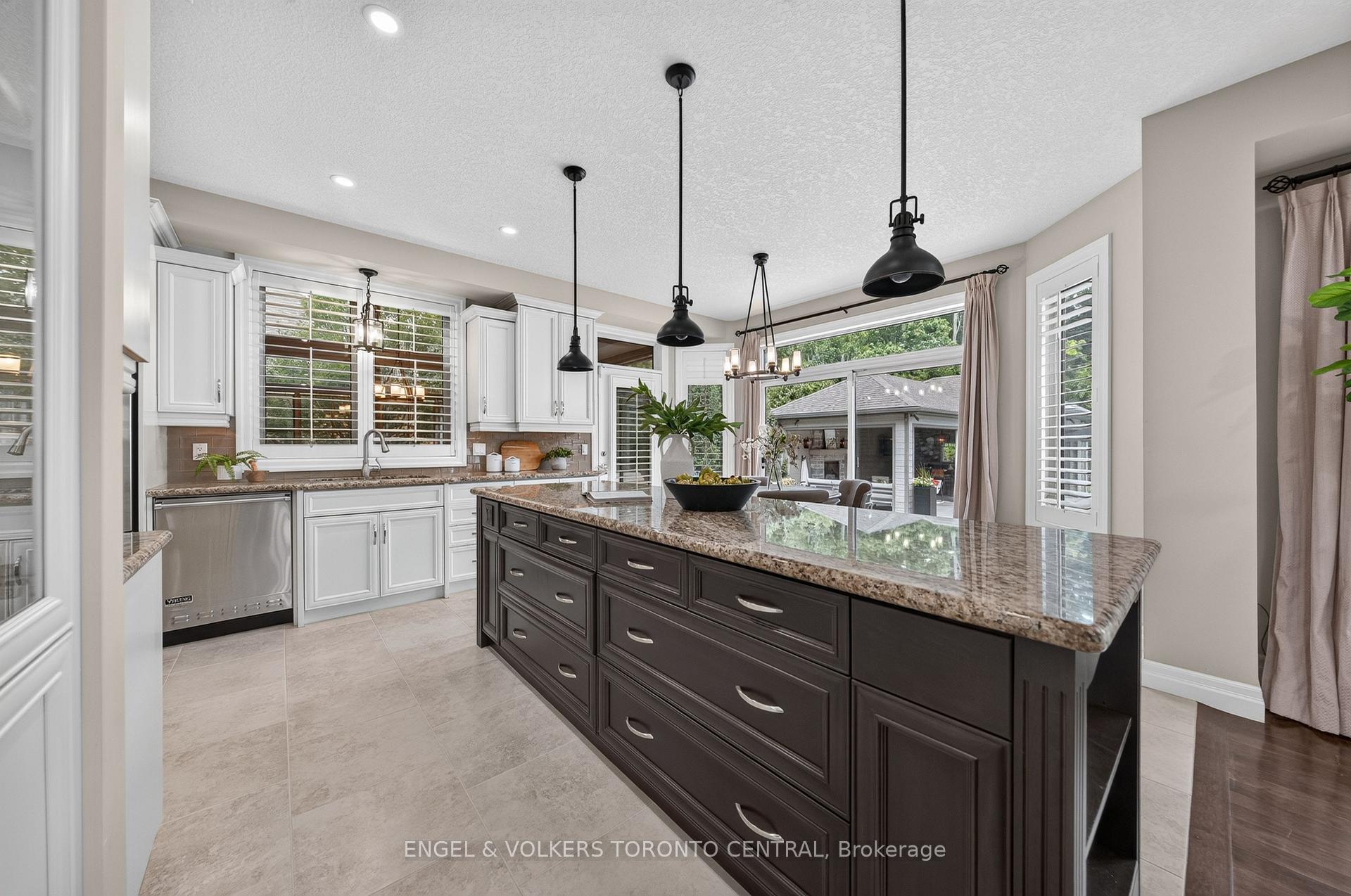 Photo 9 of 640 Chesapeake Drive, Waterloo, Eastbridge — HOMEH