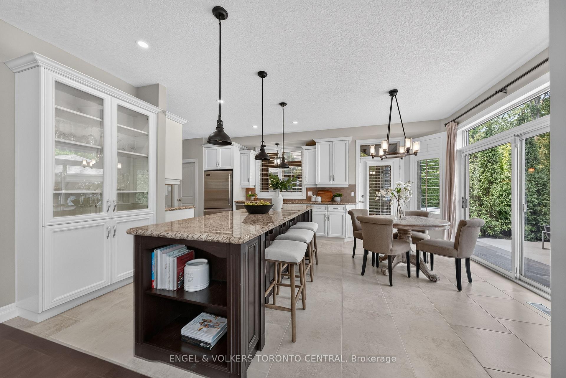 Photo 10 of 640 Chesapeake Drive, Waterloo, Eastbridge — HOMEH
